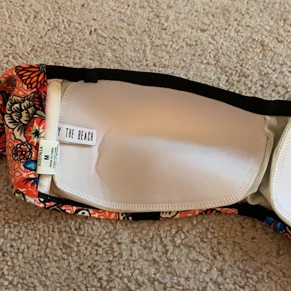 Strapless Floral Colorful Bikini Top - Picture 6 of 10